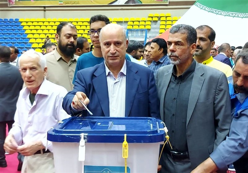 انتخابات ریاست جمهوری , ورزش , وزارت ورزش و جوانان , چهاردهمین دوره انتخابات ریاست جمهوری ایران ,